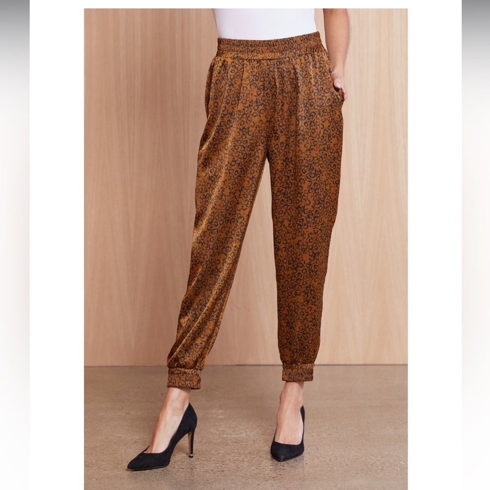 Cupcake and cashmere pant